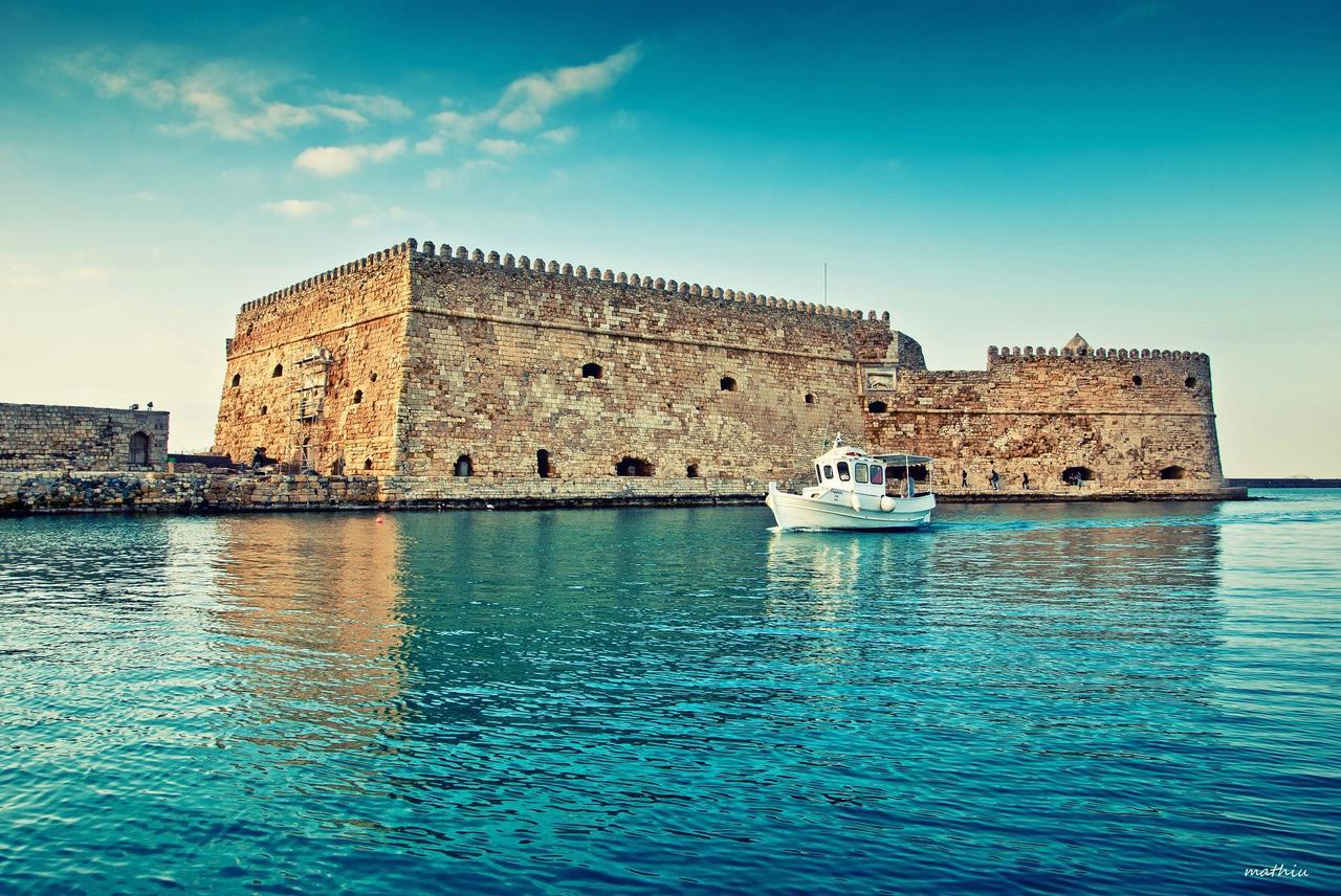 Heraklion Youth Hostel Exterior photo